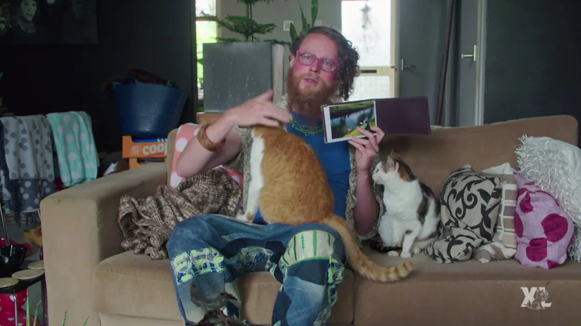 Martijn de eendenfluisteraar zorgt ervoor dat de eendjes niks...