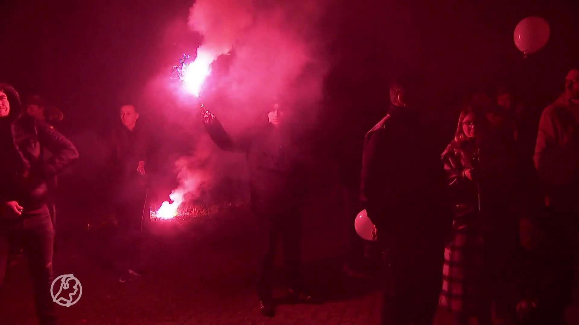 Stille tocht in Almelo voor doodgestoken Jarell (22): 'We doen het voor hem'