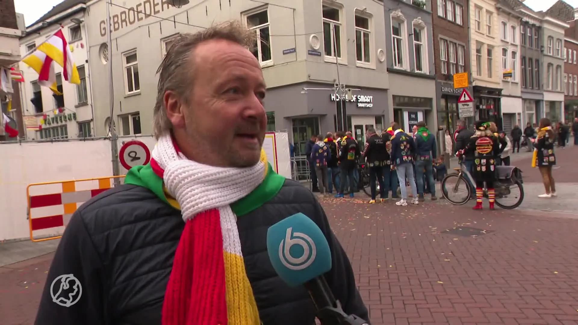 Oeteldonkers met QR-code gaan los bij aftrap carnaval