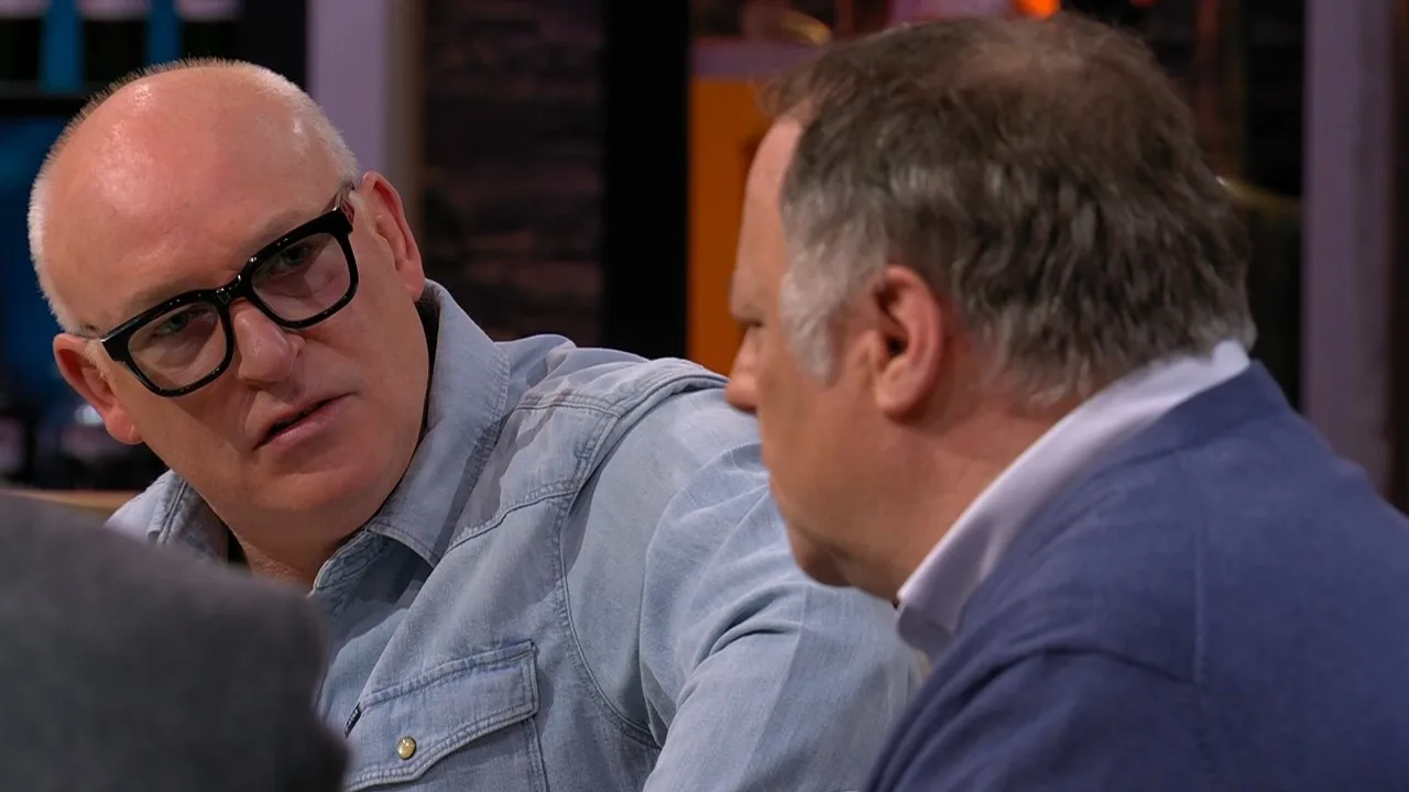 René tegen viroloog Van Ranst: 'Weet je waar een ziekenhuis voor is?'