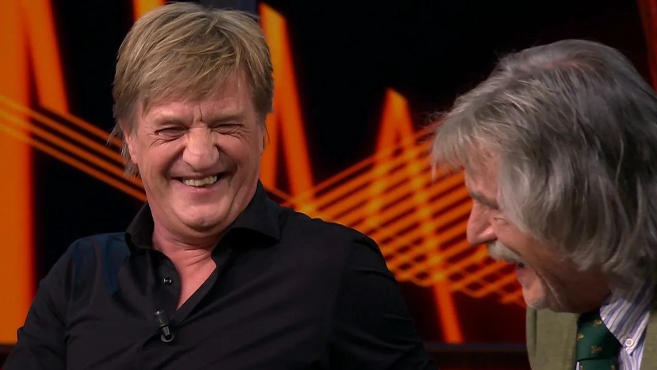 Johan neemt op geheel eigen wijze afscheid van werk als Europa League-analist