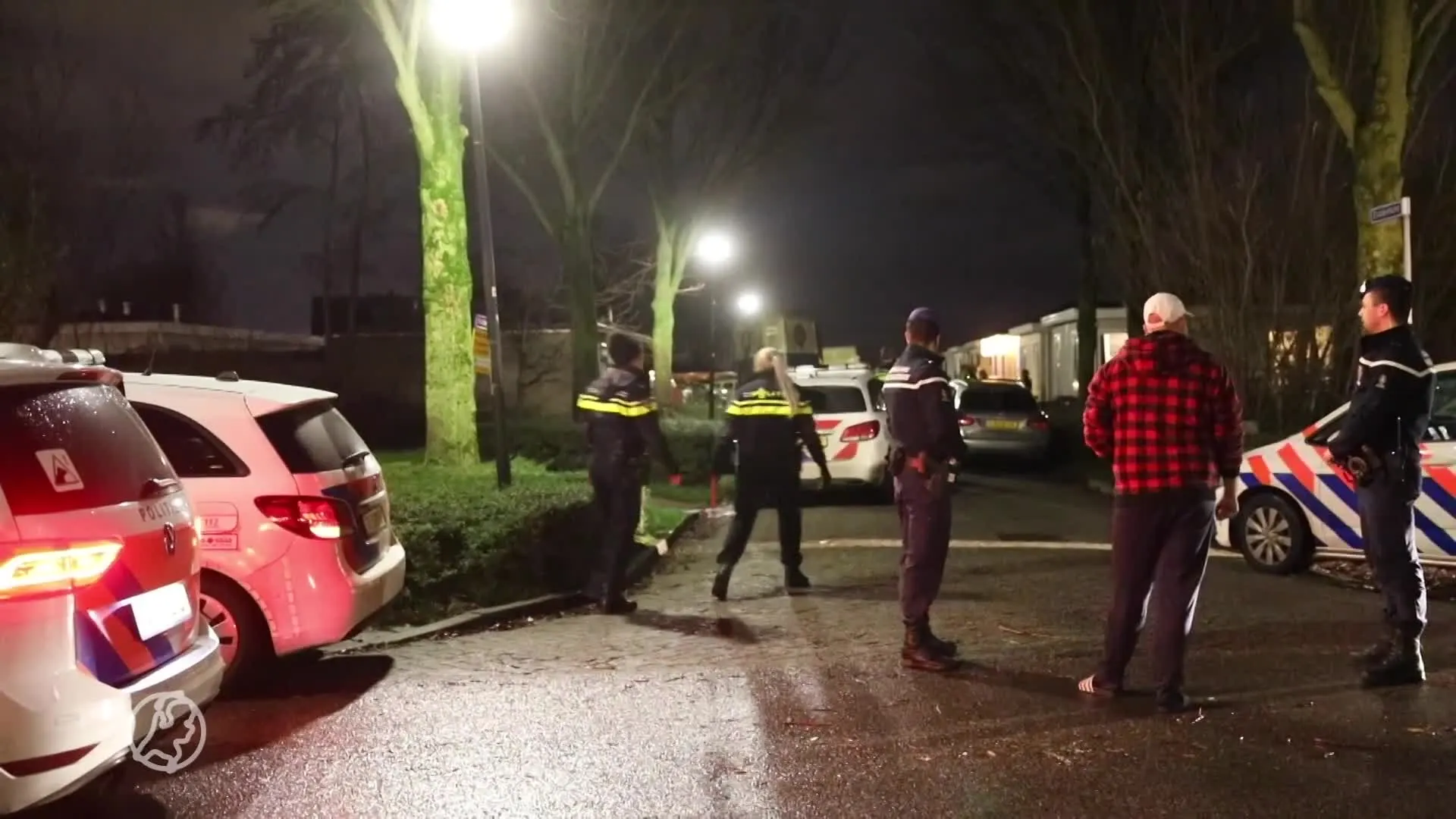 Agenten mishandeld in Baarn, aanhoudingen voor poging tot doo...