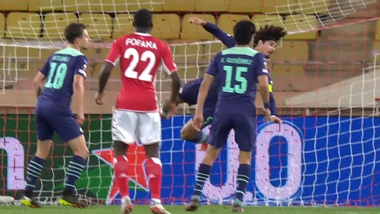 KANS: Ramalho haalt bal van doellijn PSV