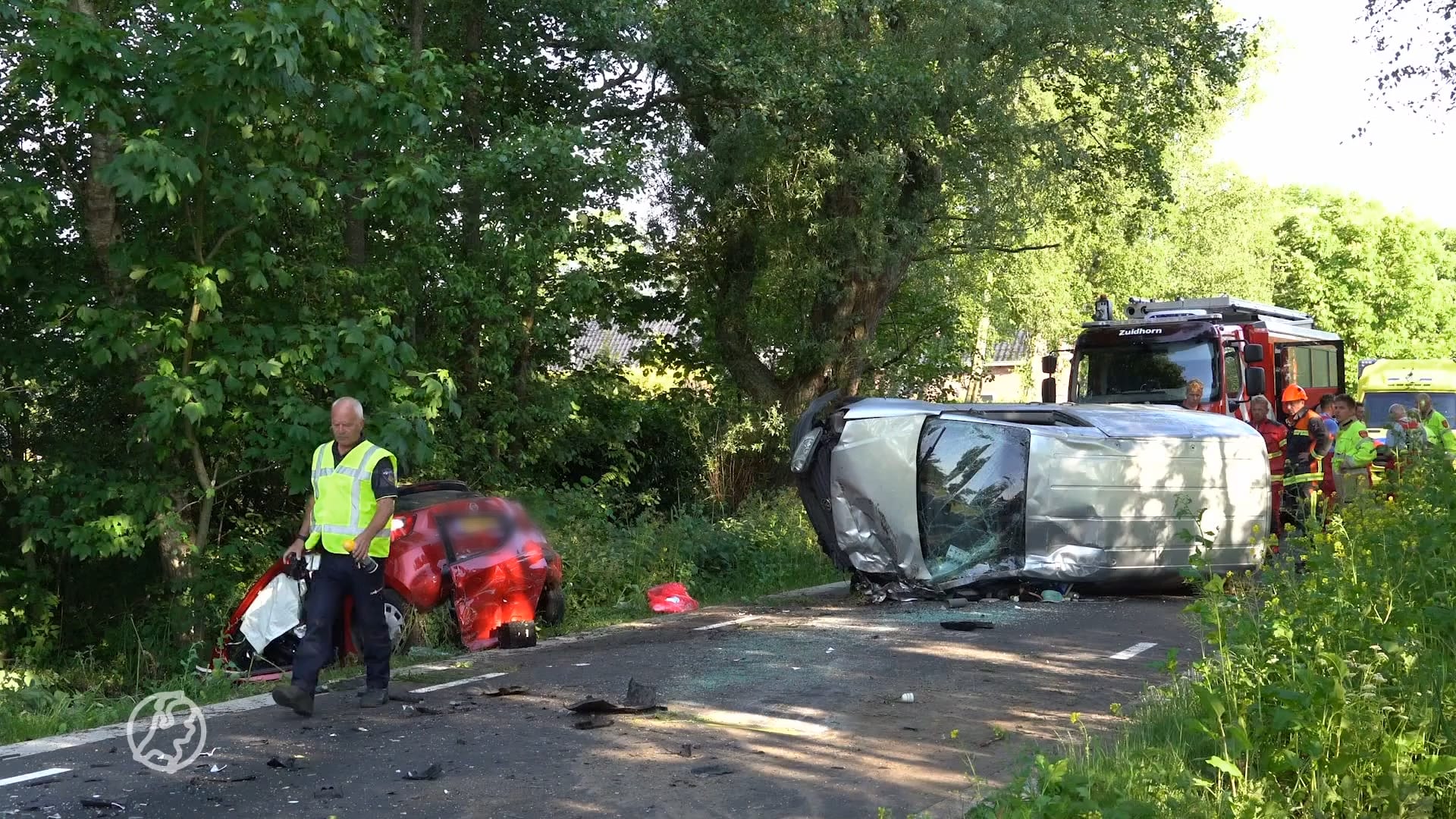 Twee zwaargewonden en ravage bij ernstig ongeluk in Niekerk