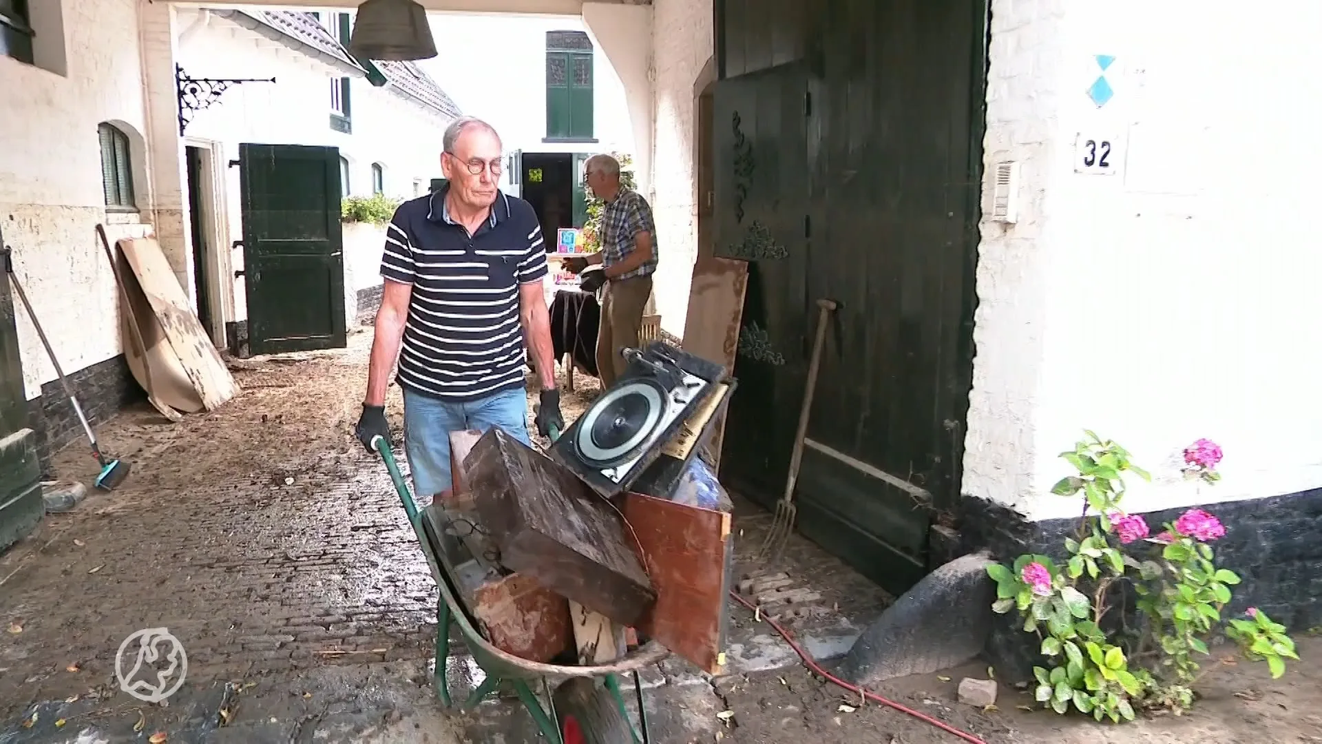 Limburg is aan het puinruimen en neemt de schade op: 'Hoe het gaat? Dat wil je niet weten'