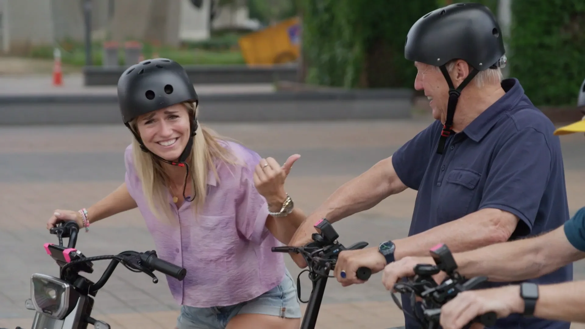LEKKER SCHEUREN door Seoul maar is de POLITIE daar blij mee?