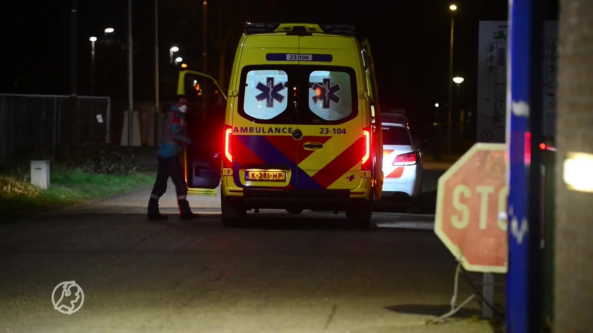 Vecht- en steekpartij in AZC Budel, 24-jarige man raakt gewond