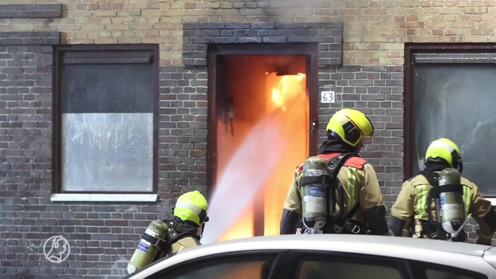 Grote brand in Haagse Schilderswijk, tientallen woningen ontr...