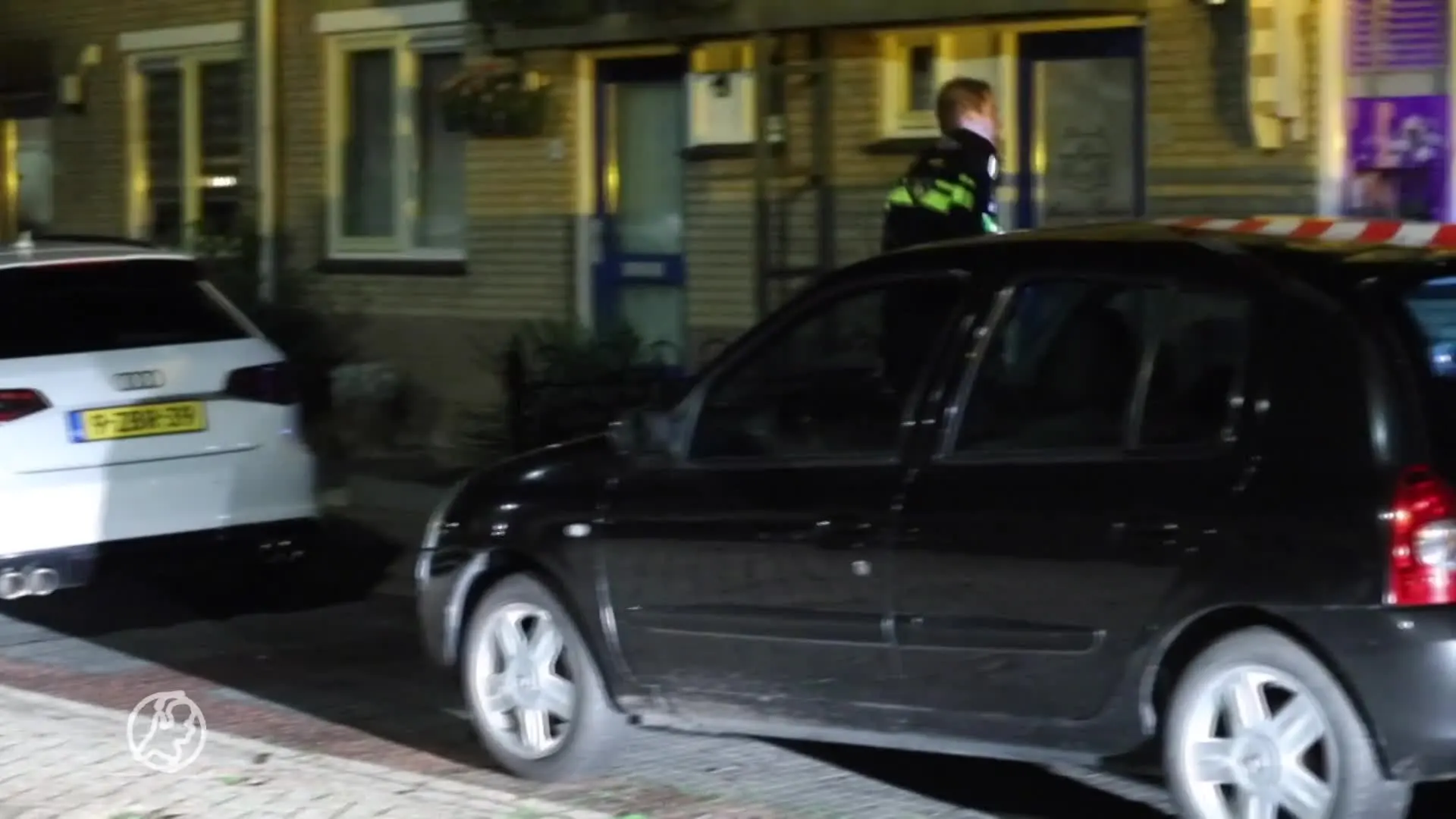 Man in Monster midden op straat in nek gestoken en beroofd