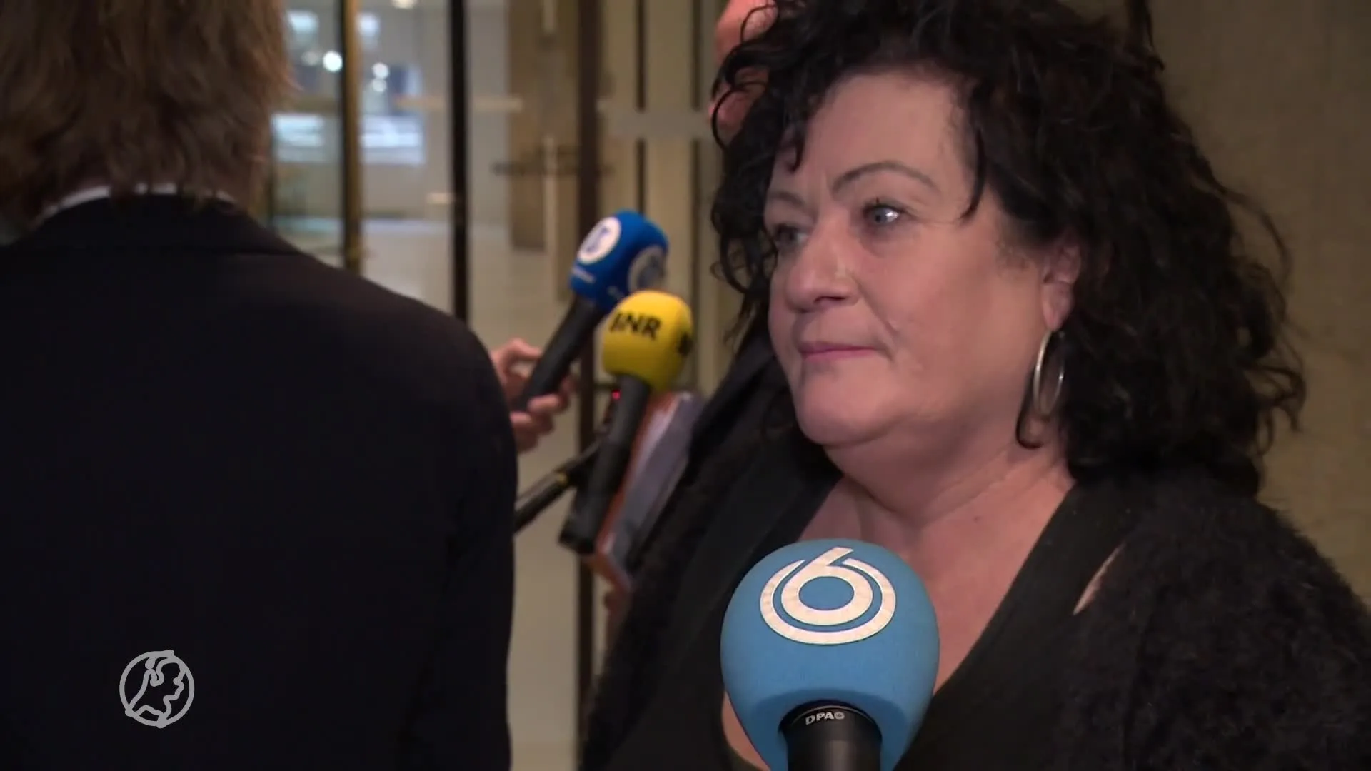 Oppositie slijpt de messen in aanloop naar debat over mondkapjesdeal