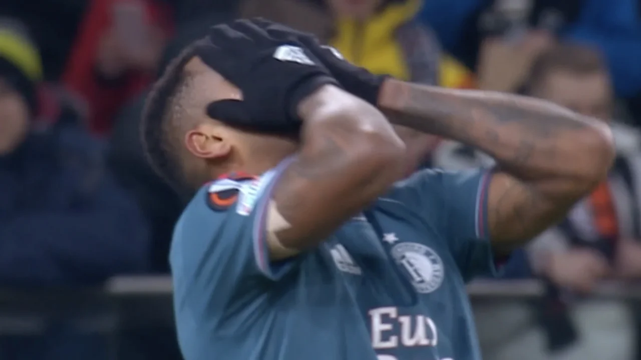 KANS: Prachtige redding van Trubin op kopbal van Danilo