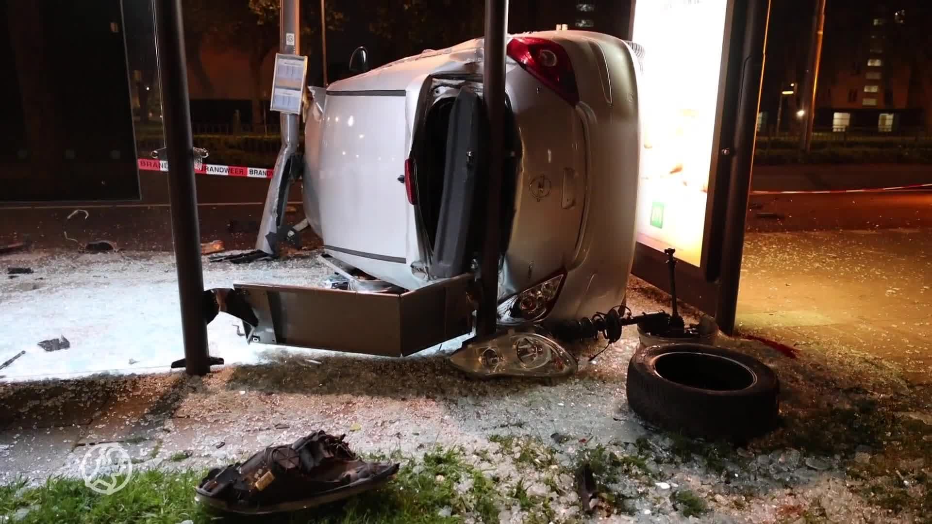 Automobilist spoorloos na crash in bushokje