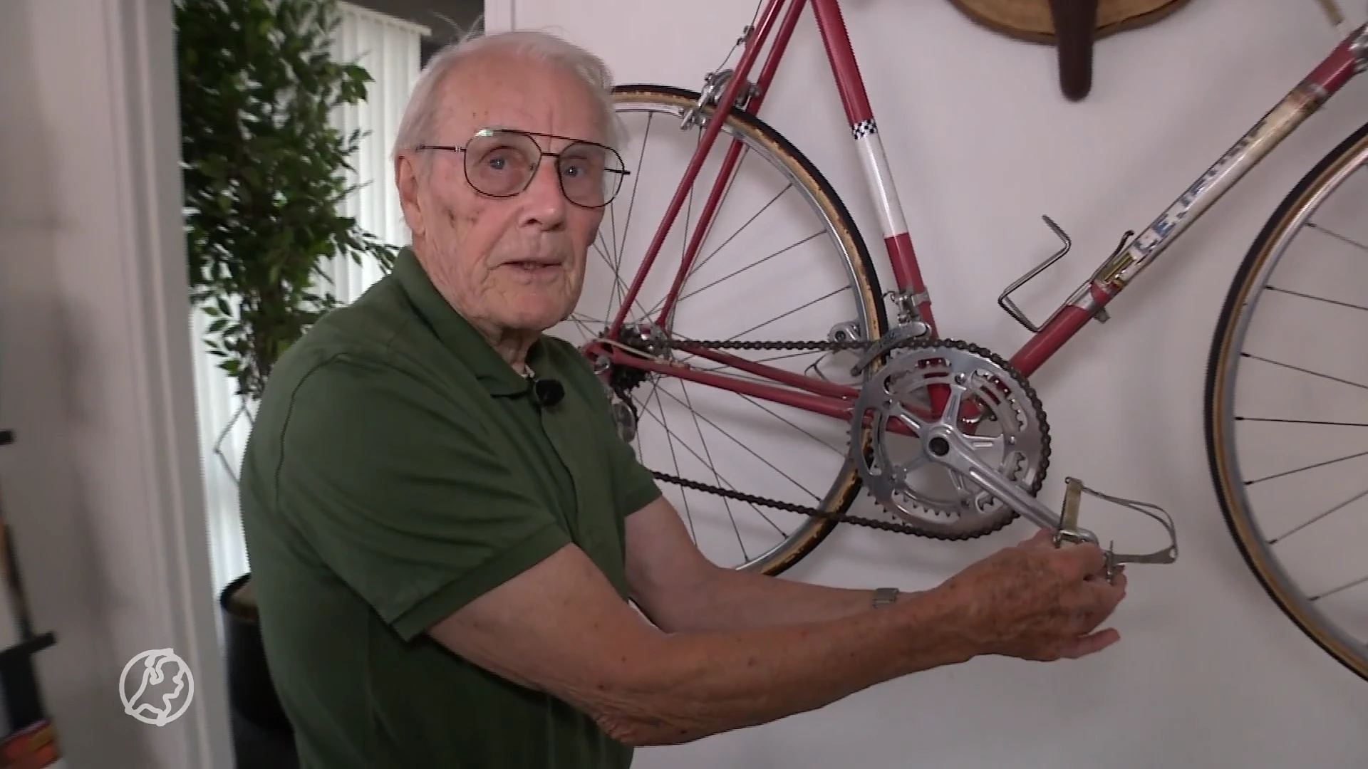 Jan Janssen geniet 55 jaar na zijn tourzege nog steeds van het wielrennen