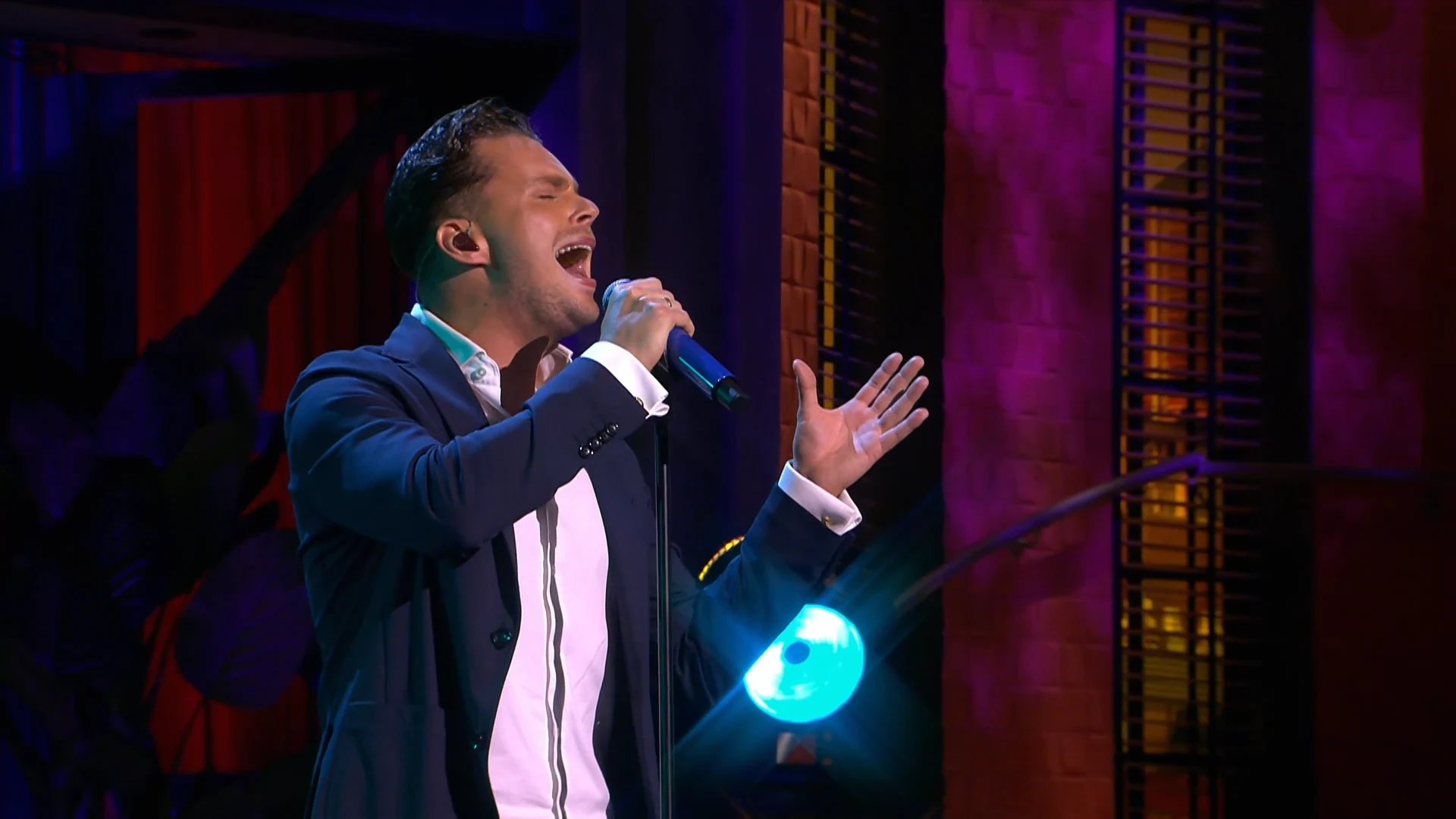 Robert van Hemert - Toch Zal Ik Altijd aan Je Denken