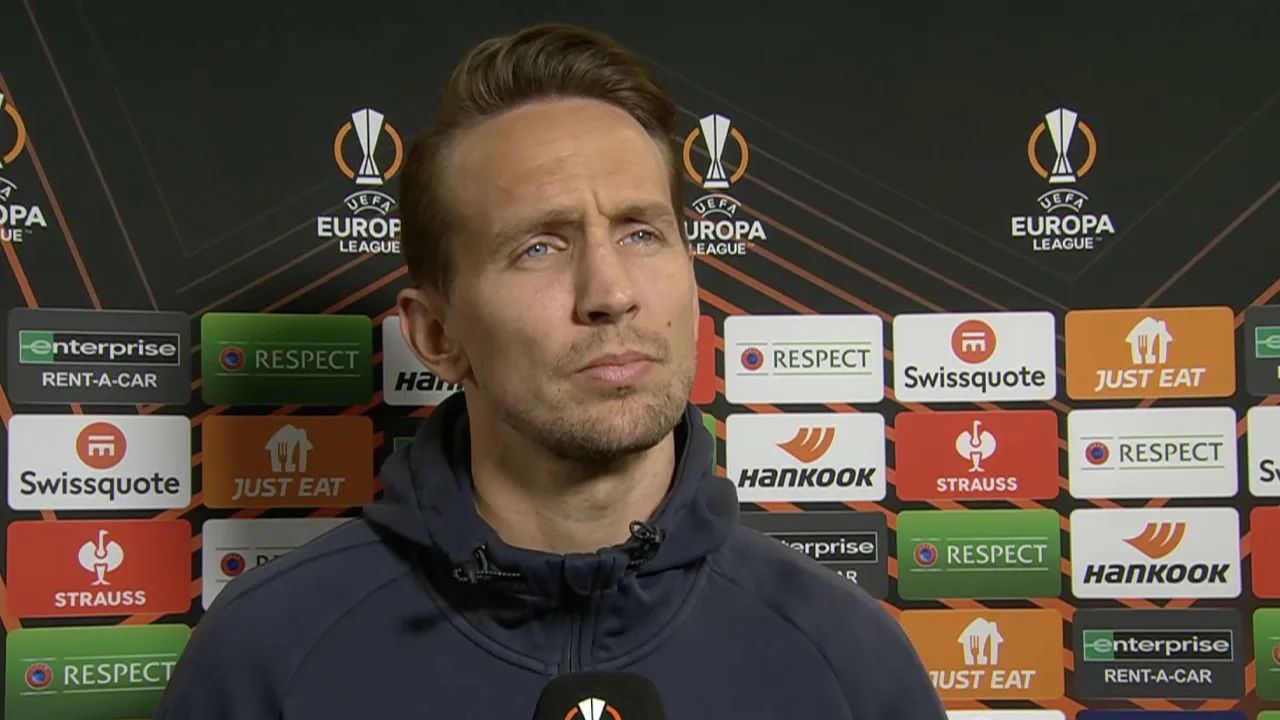 Op welke tegenstander hoopt Luuk de Jong in de tussenronde van de Europa League?