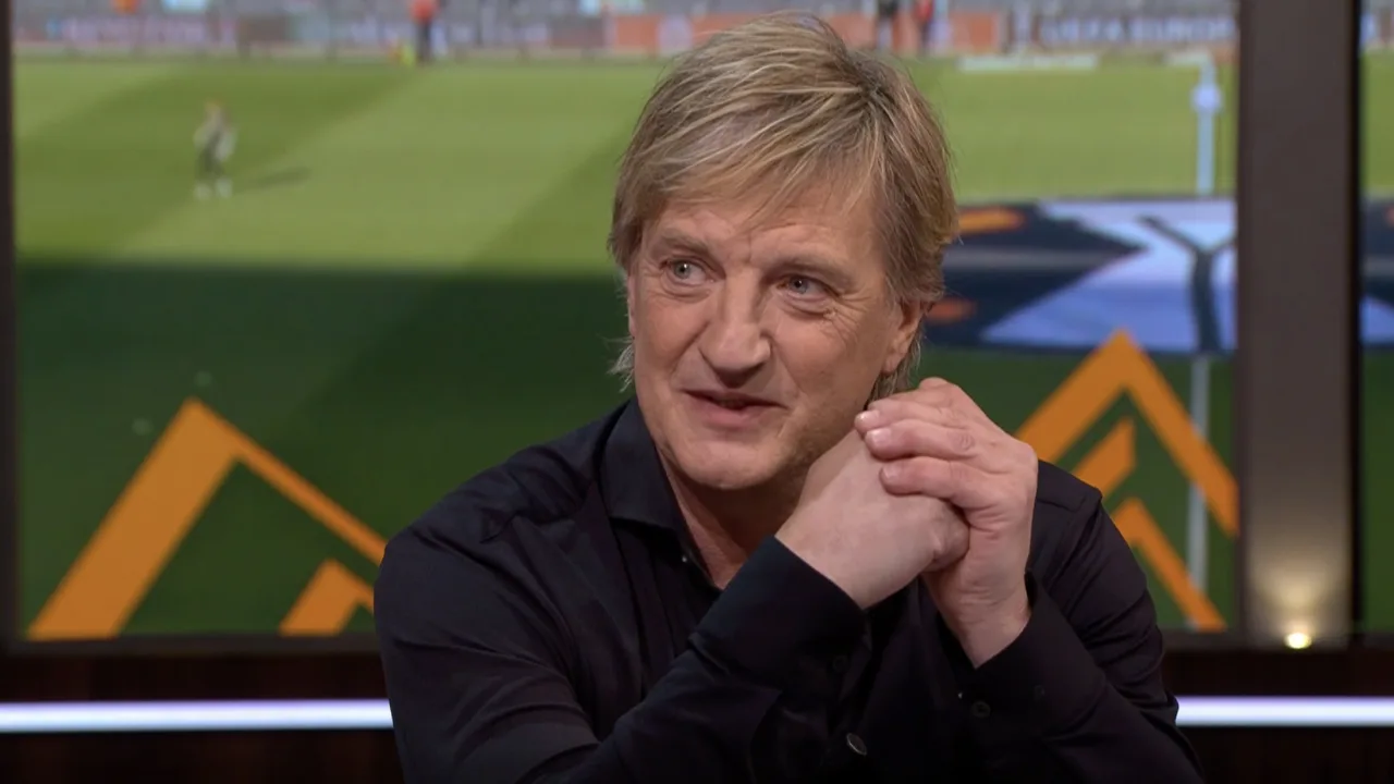 Wim tipt mogelijke opvolger van Slot bij Feyenoord: 'Peter Bosz!'