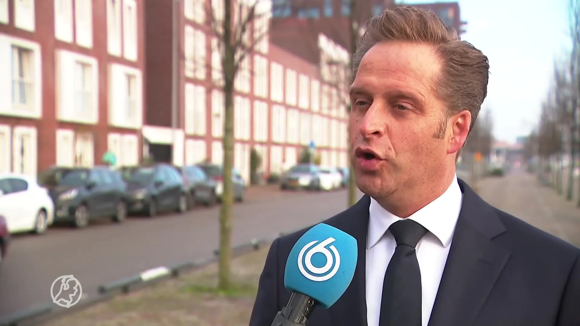 Minister De Jonge over versneld vaccineren acute zorg