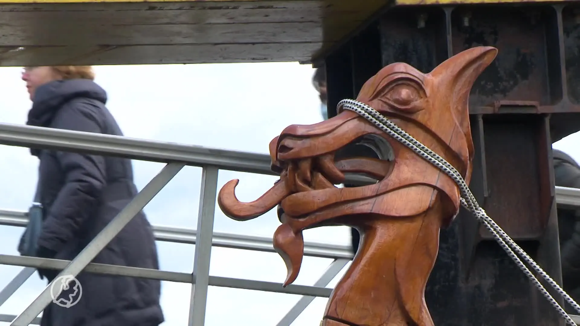 Vijftien meter lang Vikingschip vaart eindelijk weer bij Wijk...