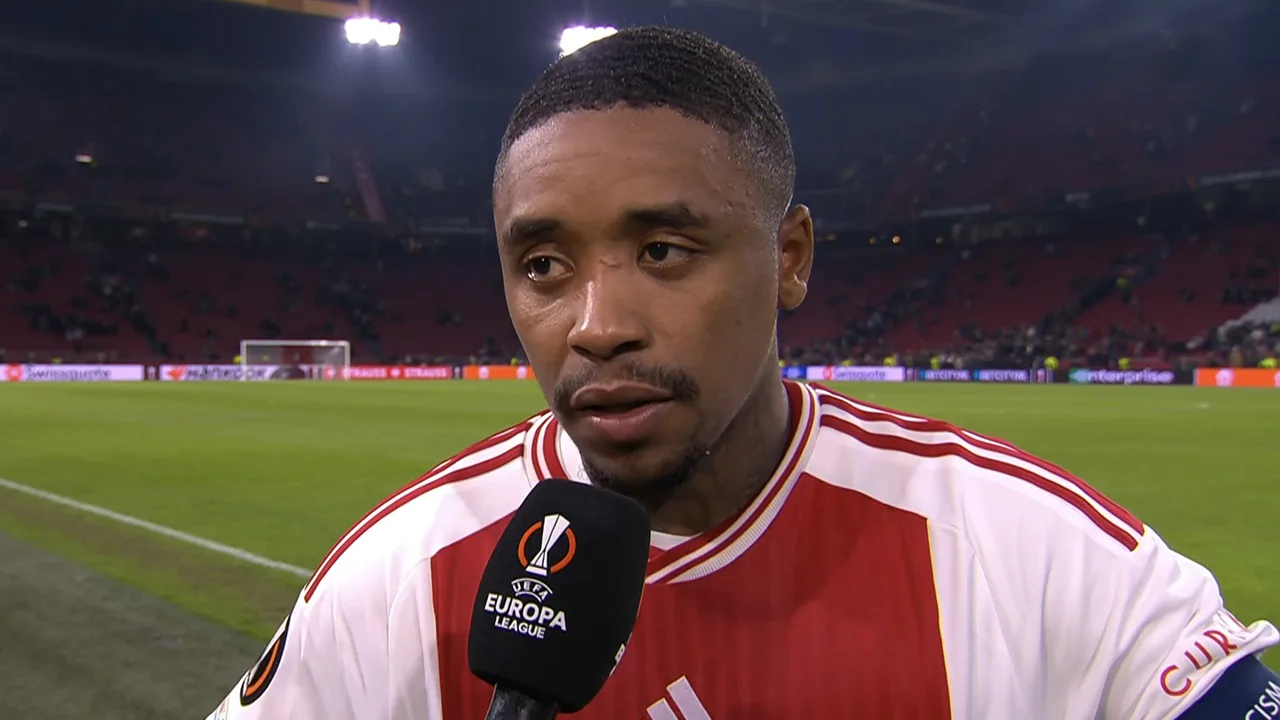 Bergwijn merkt vooruitgang onder Van 't Schip: 'Hij creëert een goede sfeer binnen de groep'