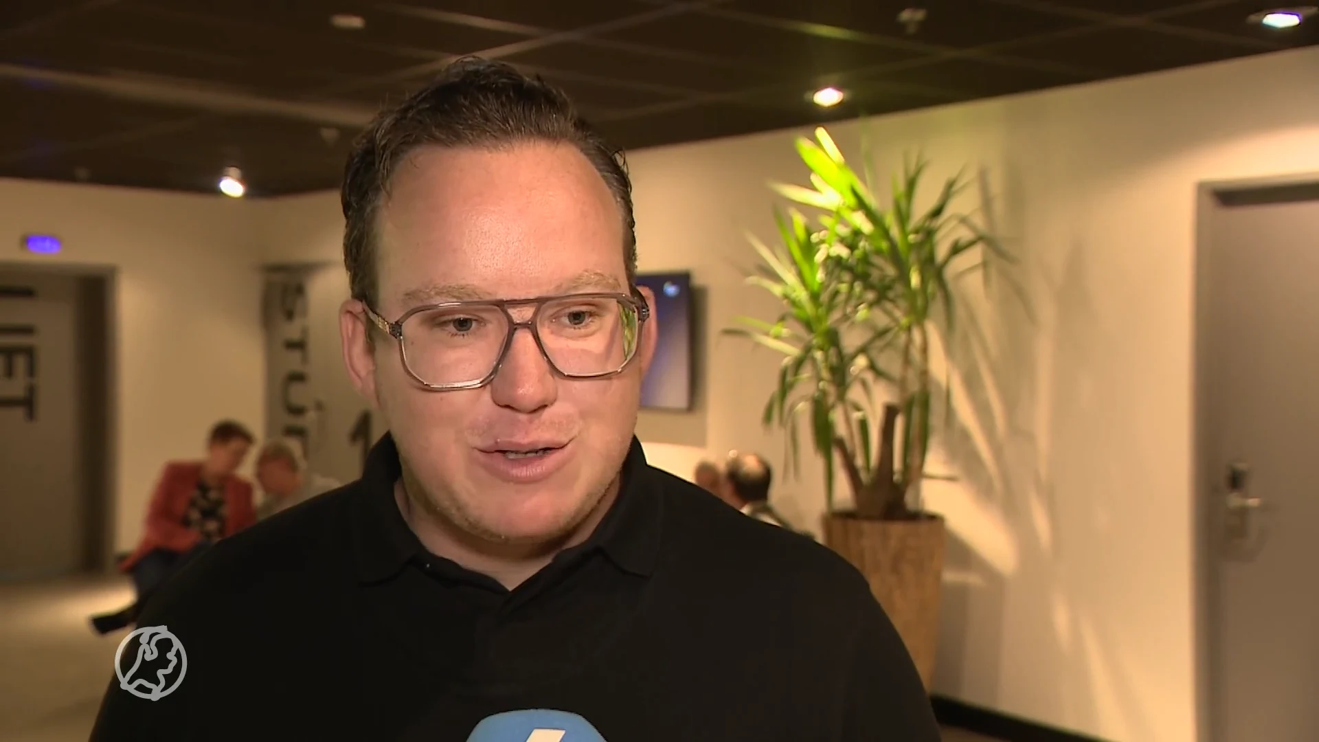Nog even en dan begint tv-debat: 'Ik hoop dat ik eindelijk antwoorden krijg'