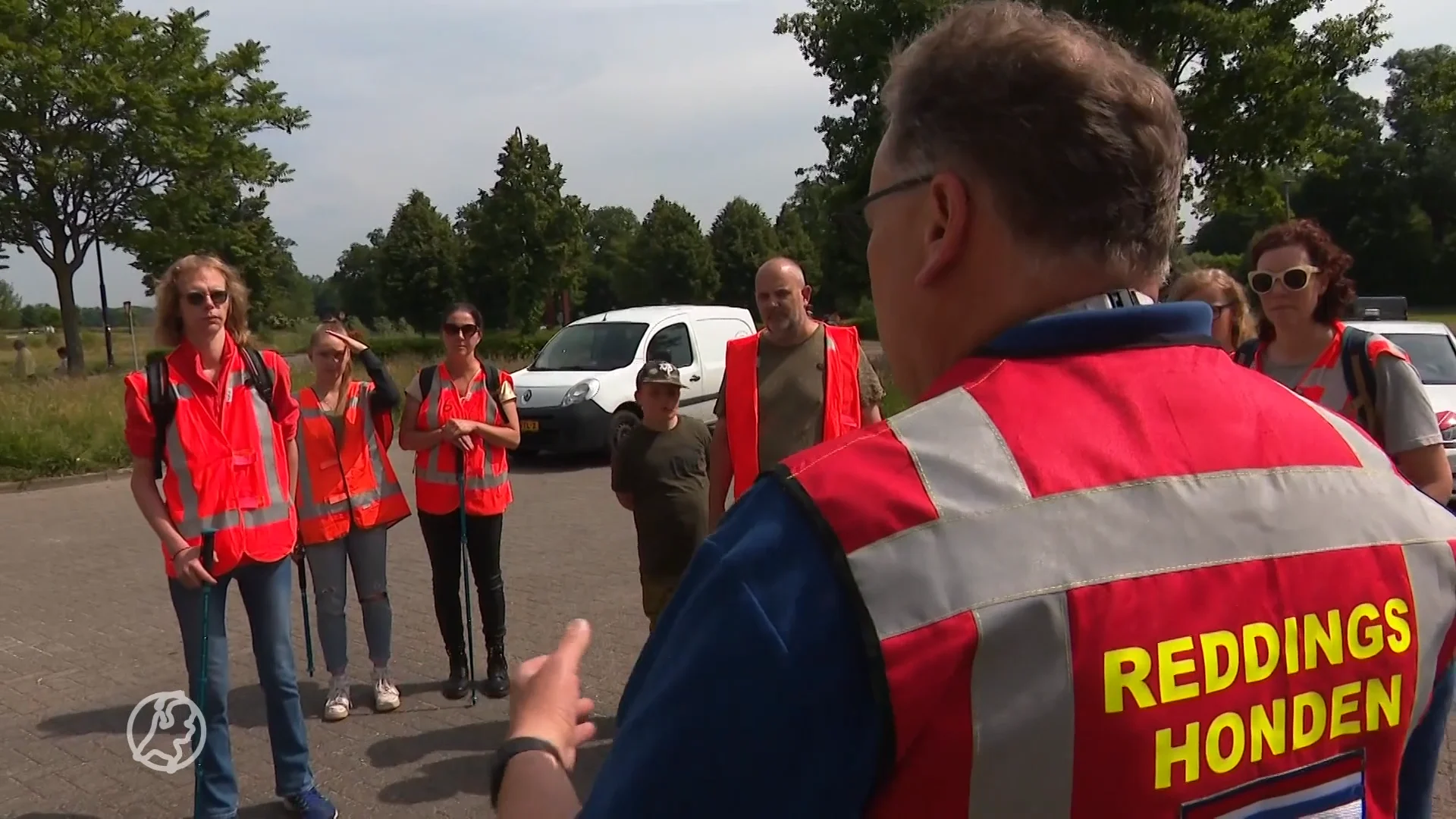 Geschokte reacties bij vrijwilligers die naar Gino (9) zochten: 'Een zieke wereld hebben we'