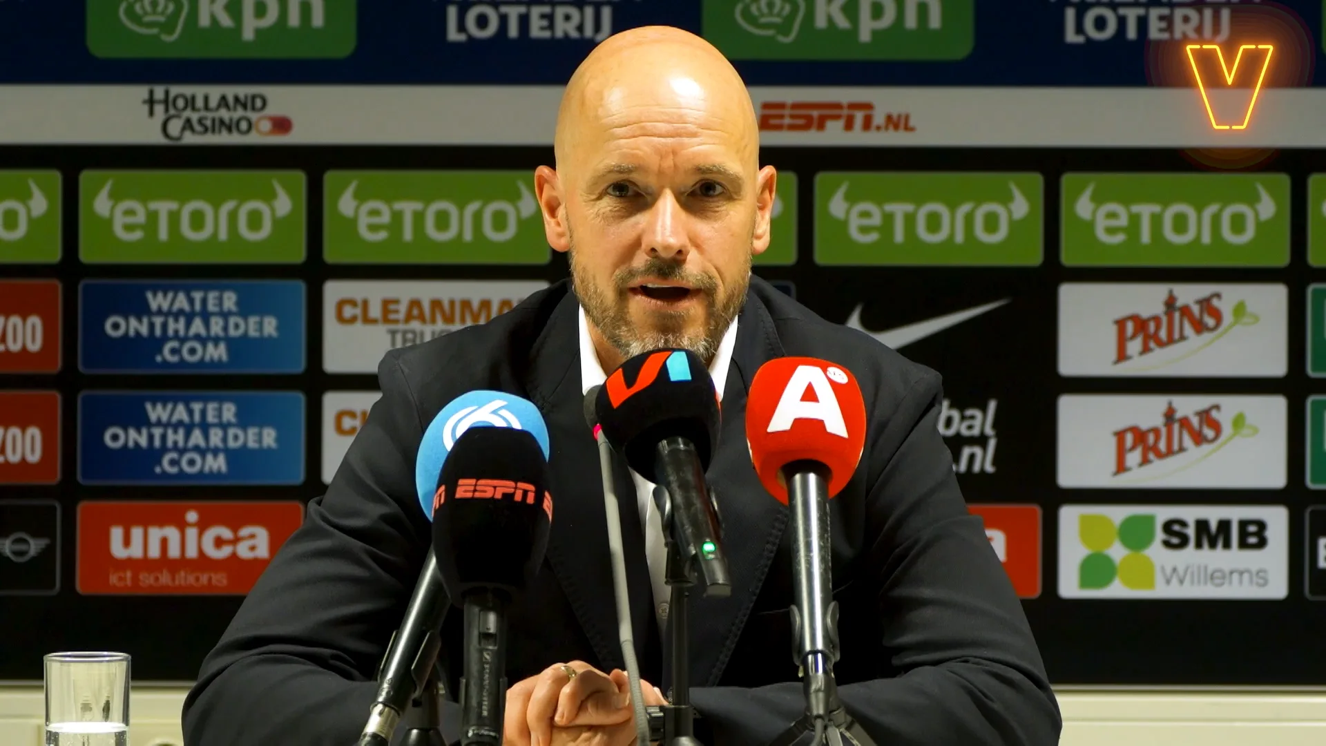 Ten Hag kijk uit naar start bij Manchester United: 'Ronaldo is een gigant