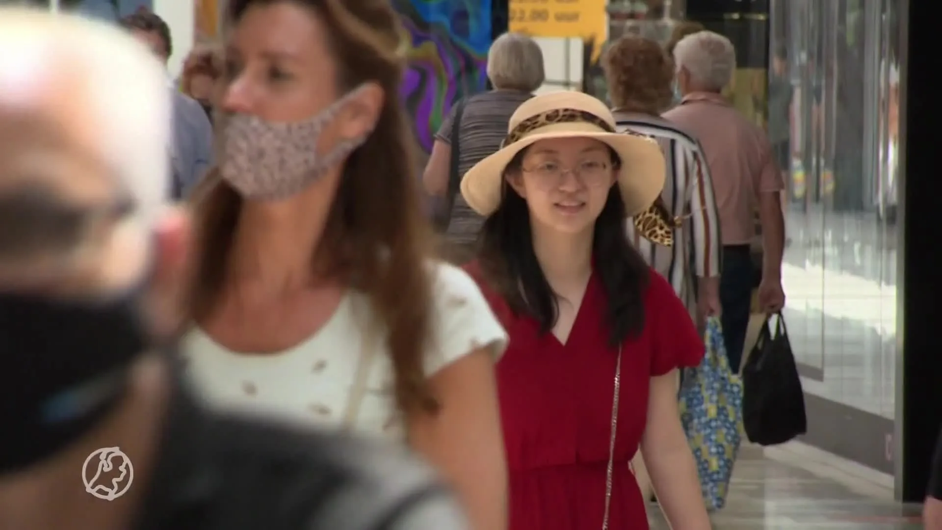 Nederlanders willen sneller af van mondkapjesplicht: 'Laat me...