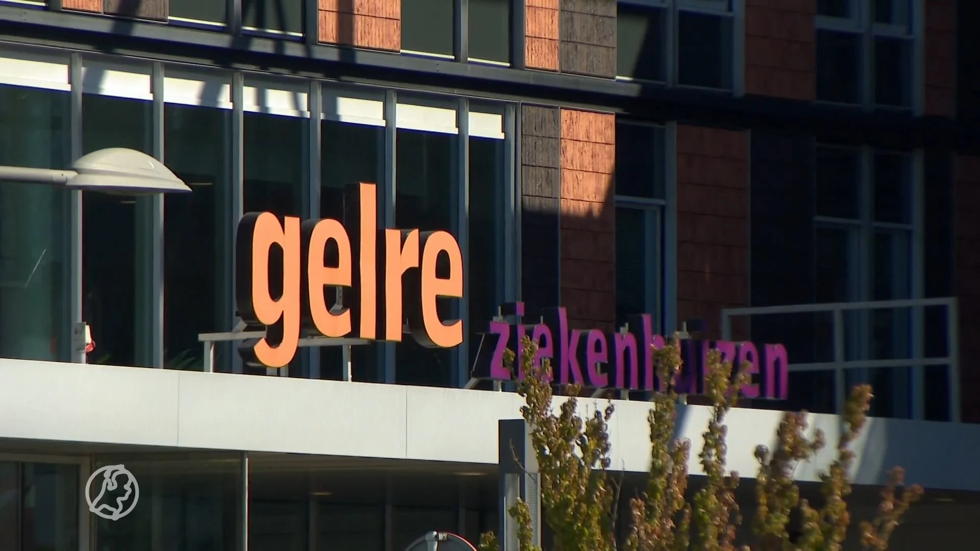 Zutphenaren voeren actie tegen dreigende sluiting ziekenhuis