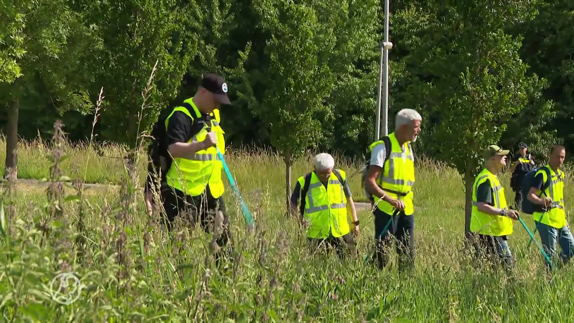Veteranen Search Team kamt omgeving uit naar vermiste Gino (9)