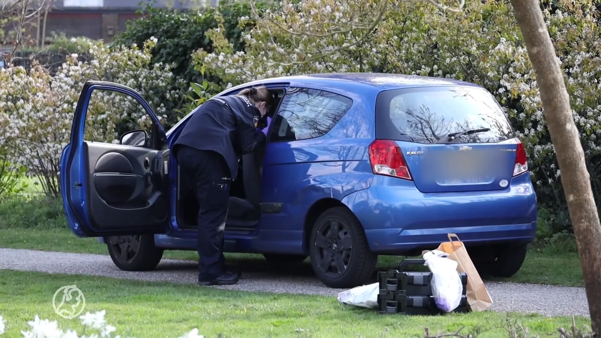 Chaos met pakketten geld op spoor Hilversum