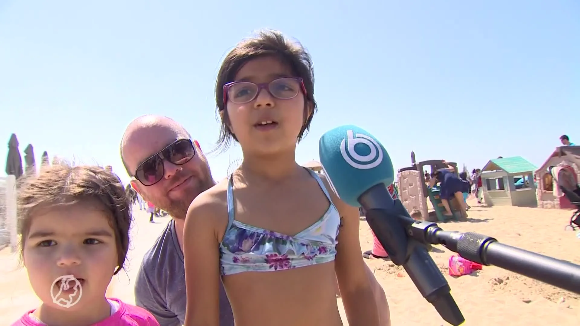 Het is genieten op het strand van Scheveningen: 'Het is werke...