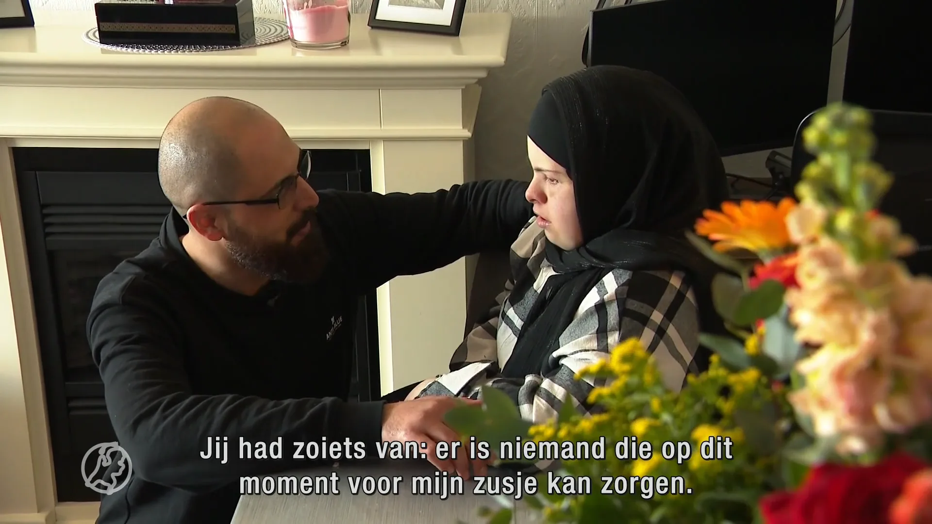 Gehandicapt zusje van Zakwan getroffen door aardbeving, hij haalt haar terug naar Nederland