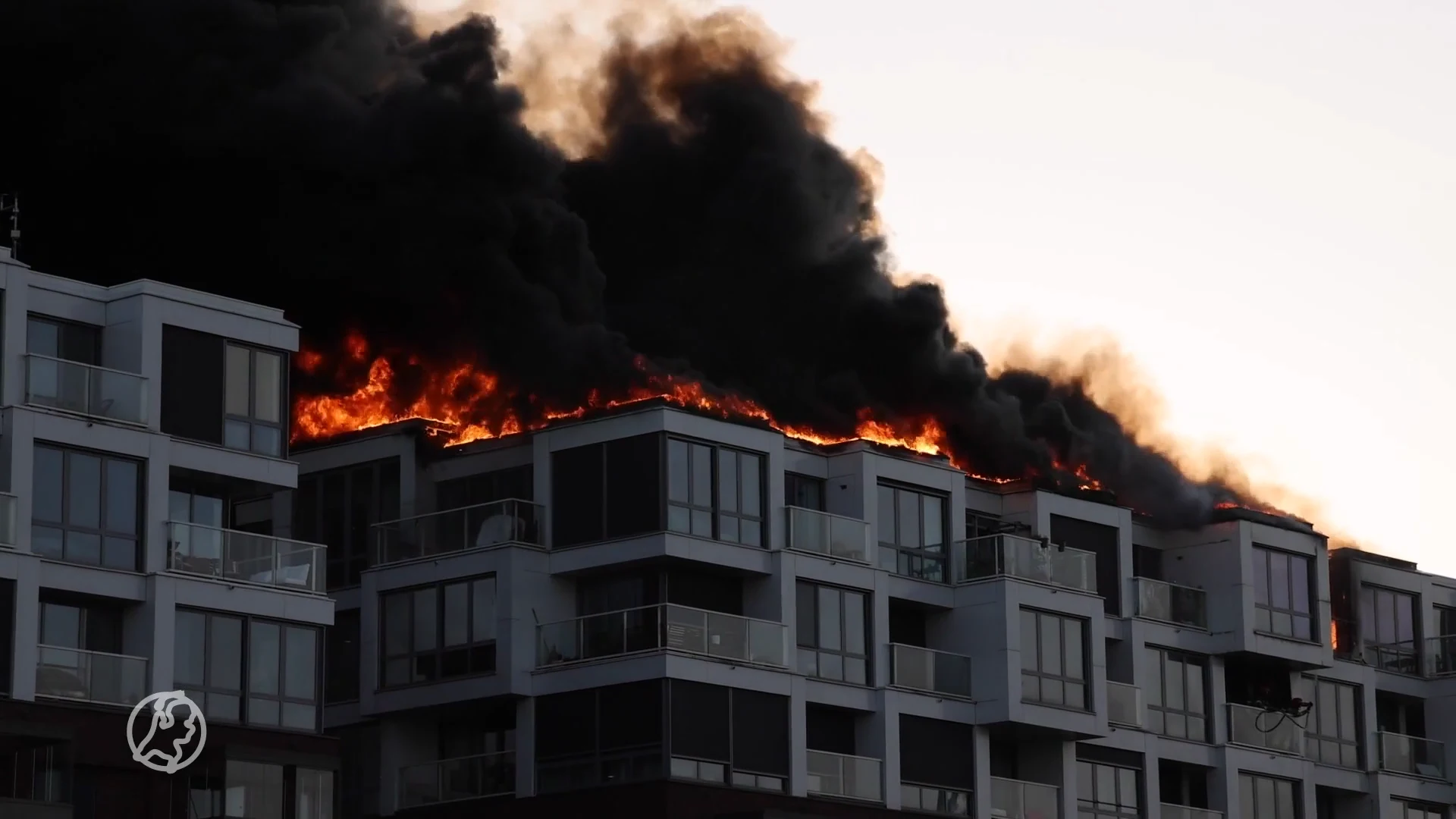 Enorme brand in Amsterdam