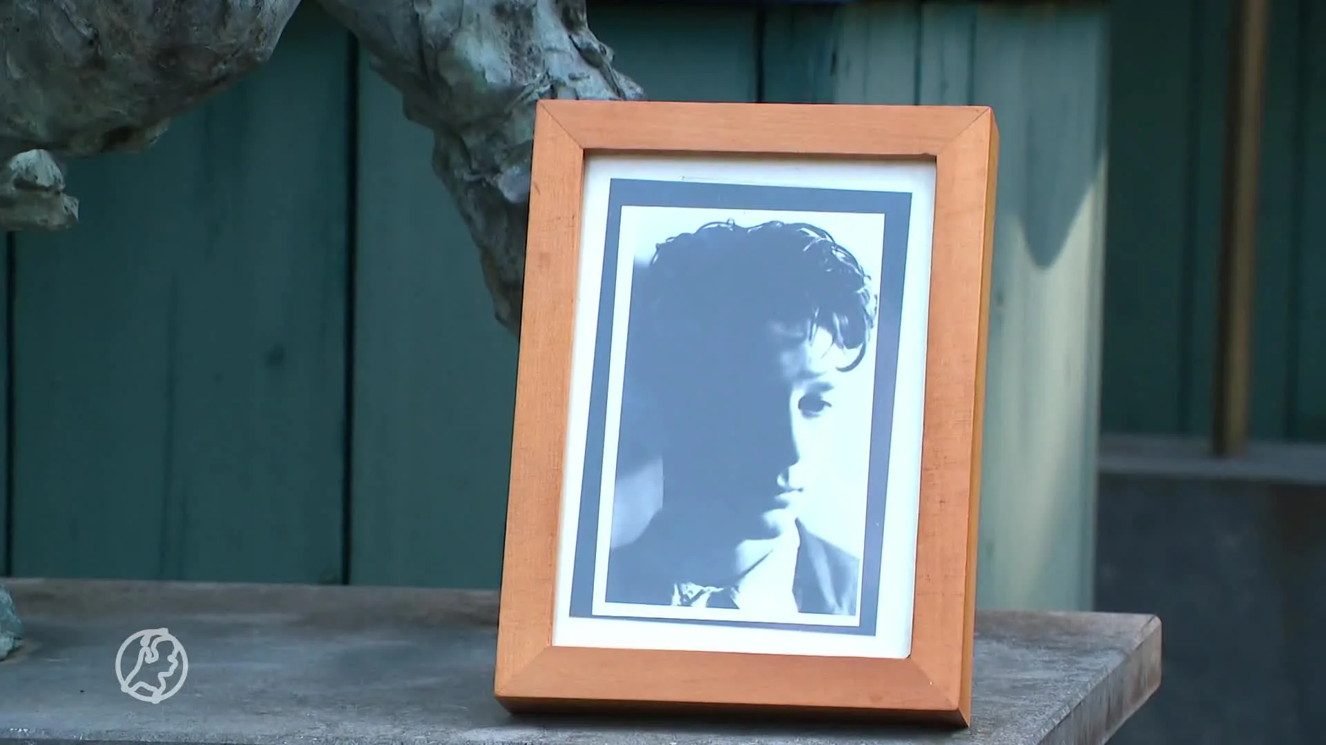 Monument nabestaanden suïcide ontvreemd, kunstenaar van het beeld is geschokt