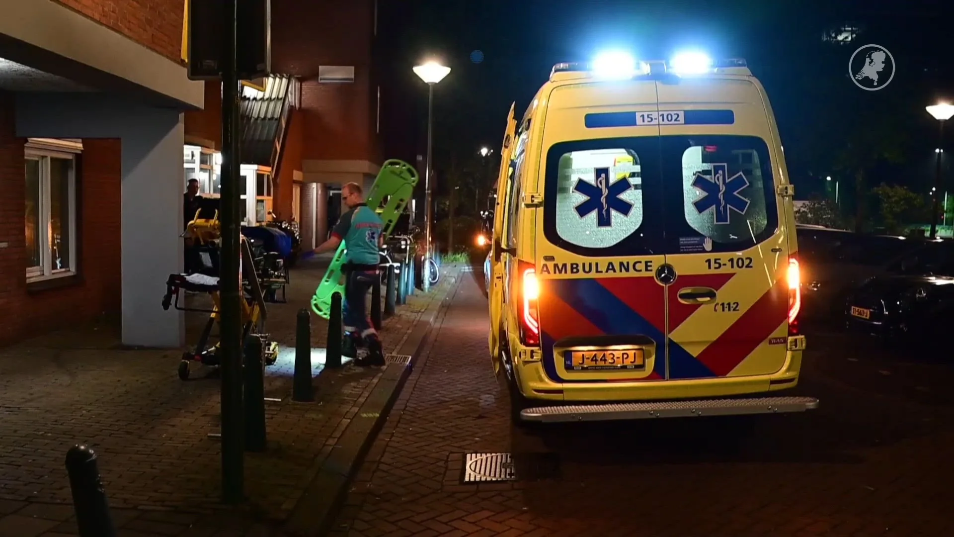 Vrouw valt van derde verdieping na schrik om 'inbrekers'