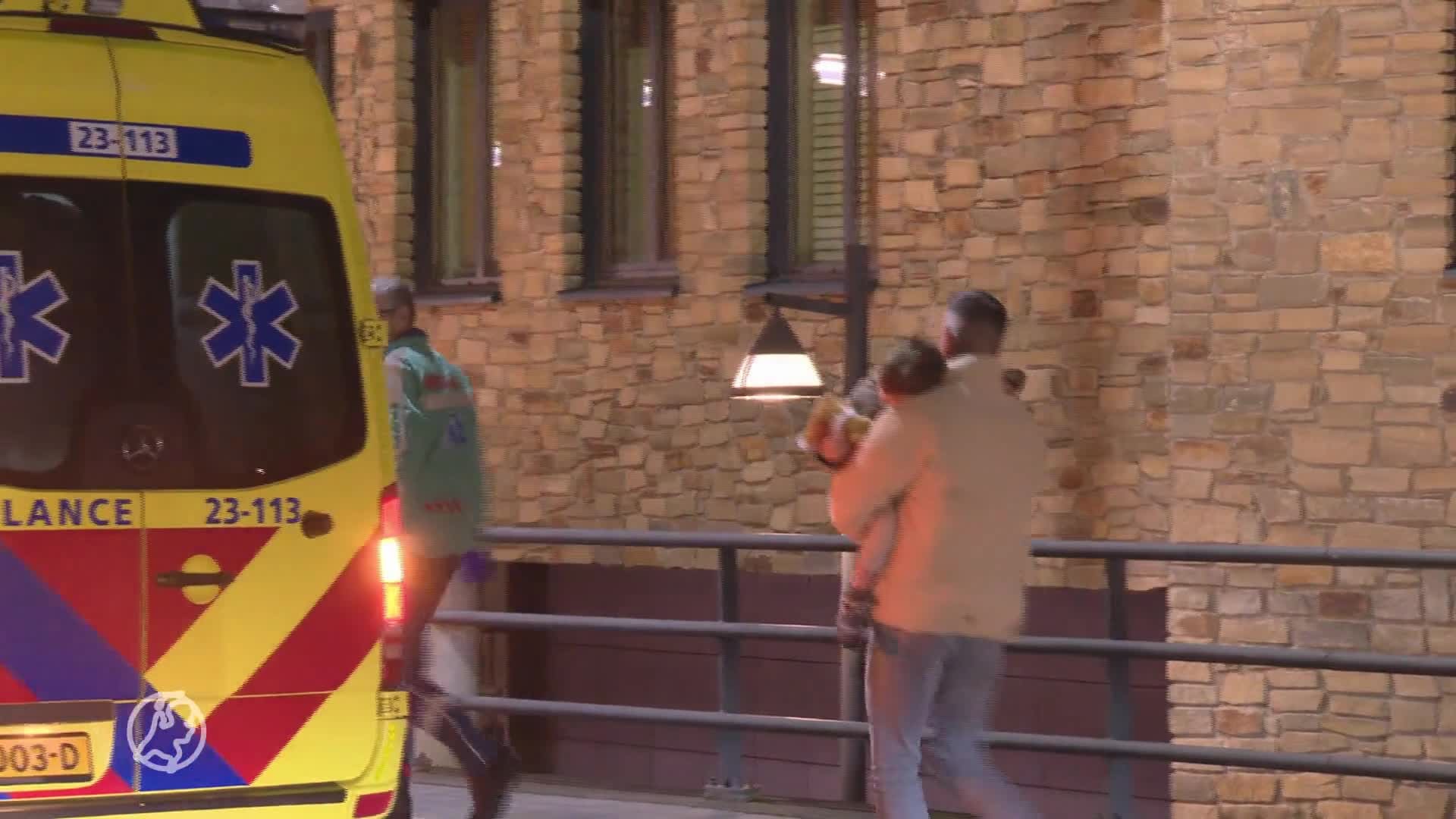 9 gewonden waaronder baby en kinderen bij frontale botsing Roermond