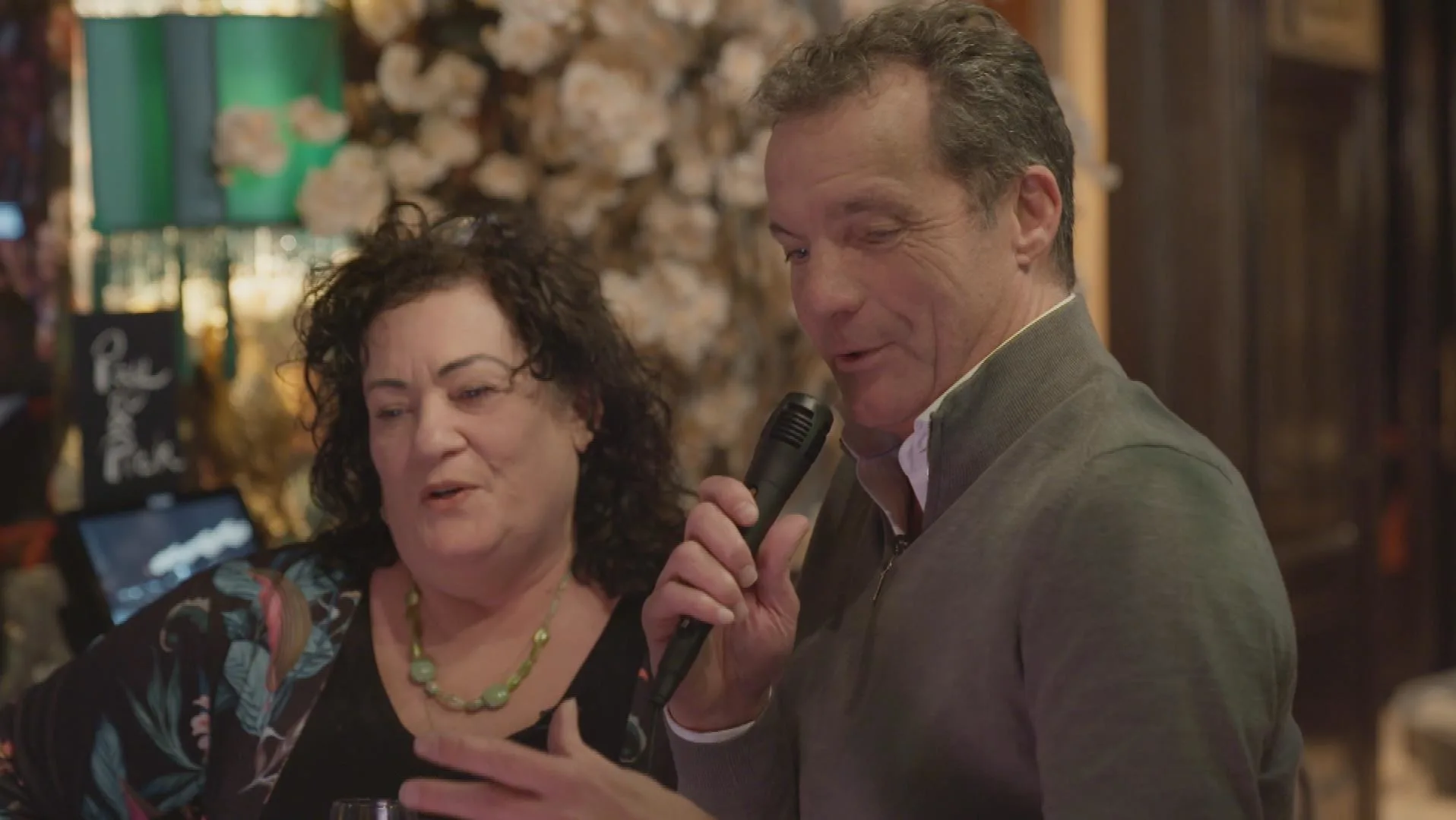 Caroline van der Plas & John de Bever