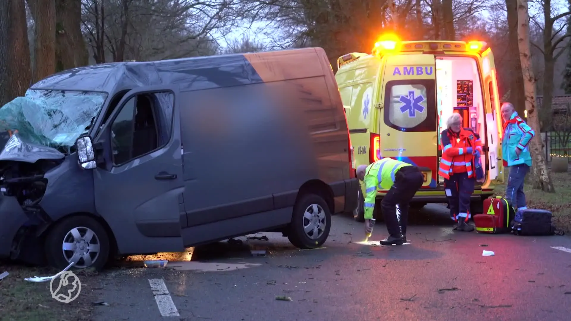 Vrouw zwaargewond bij ongeluk op N857