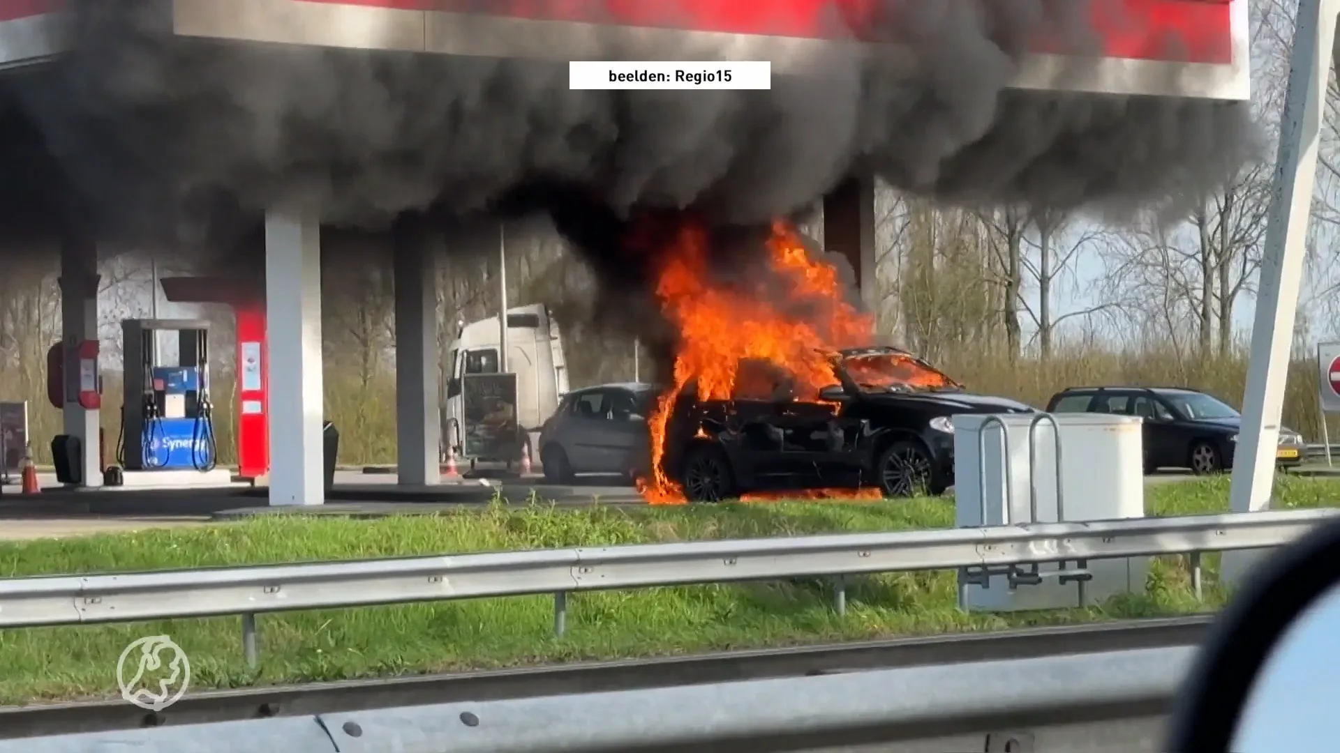 BMW in vlammen op bij tankstation A13, drankrijder aangehouden