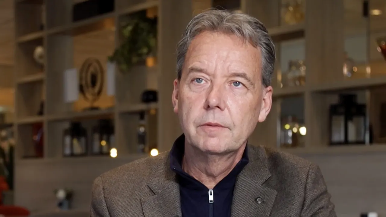 Koffie met Valentijn: ‘Hoe Ajax tegen Bodø/Glimt moet spelen? Ik zou niet gaan!’