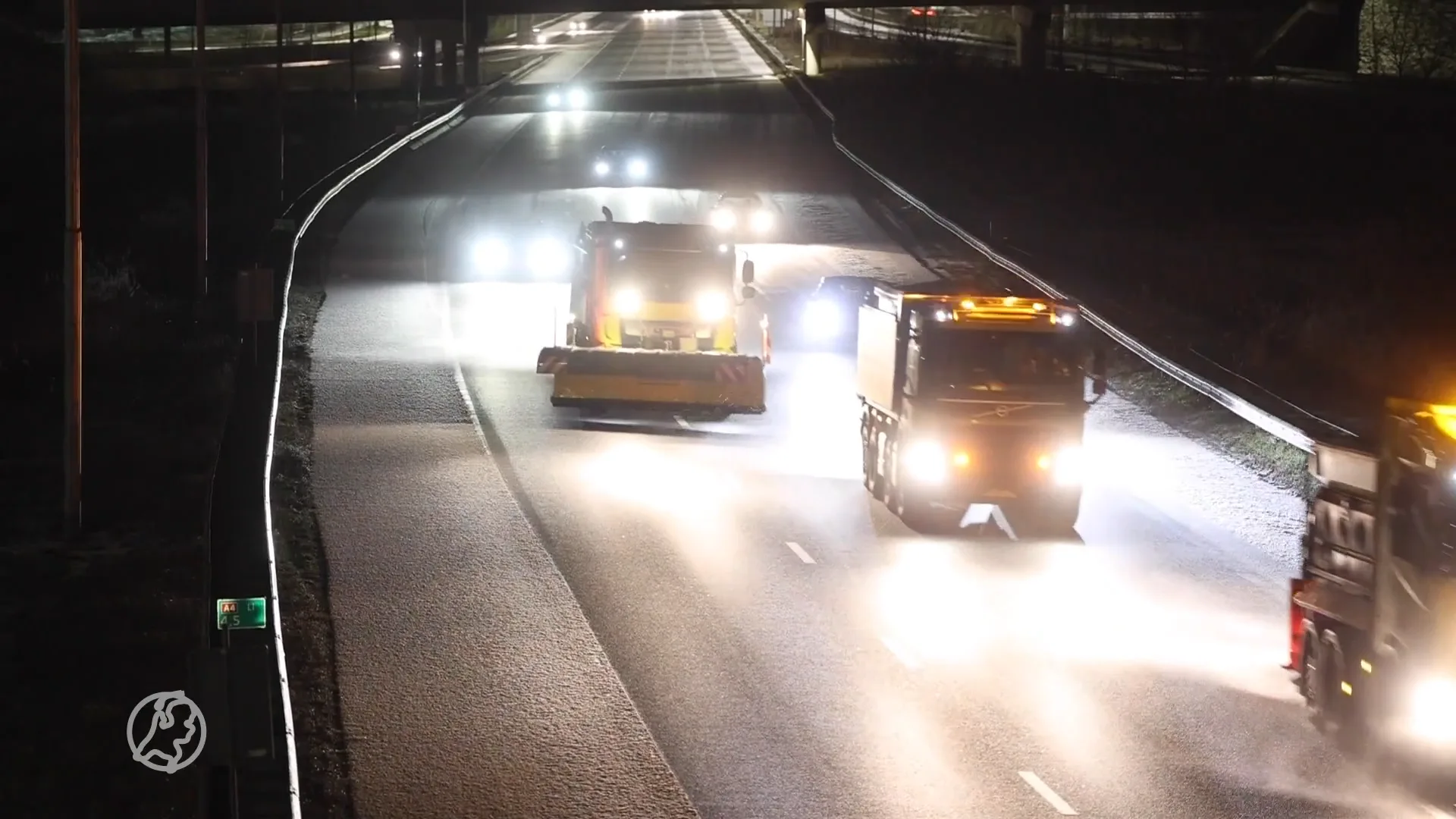 Oppassen geblazen als je straks de weg op gaat: het is spekglad