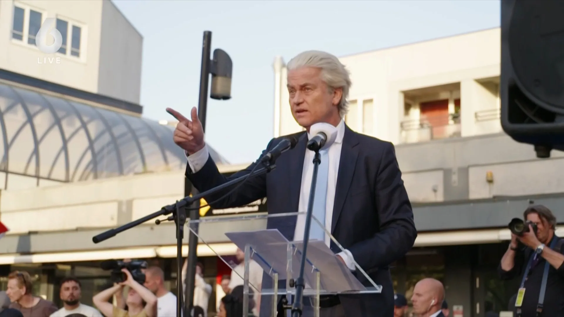 'Wilders is zijn monopolie op rechts kwijt'