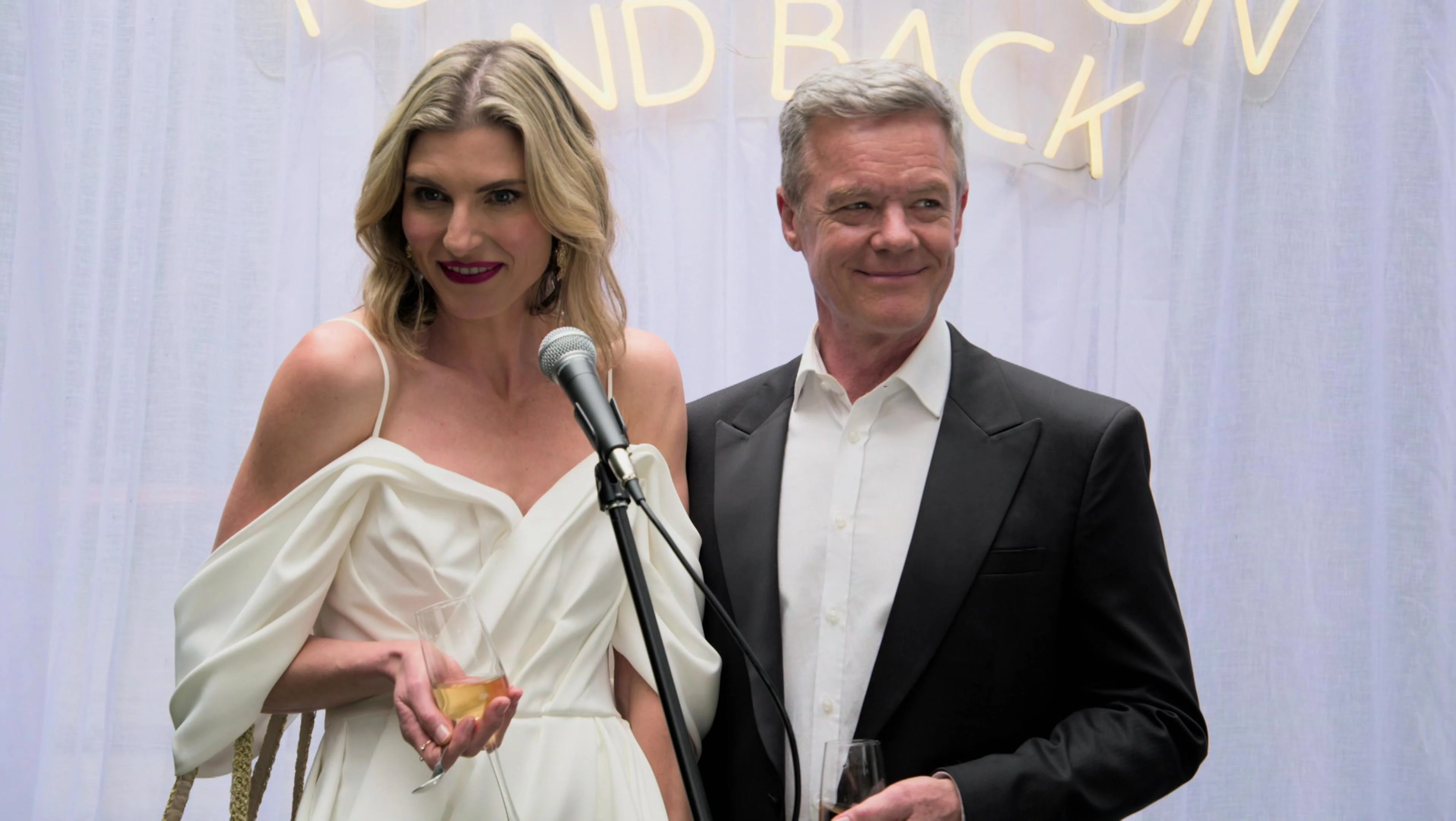 Neighbours (2023)