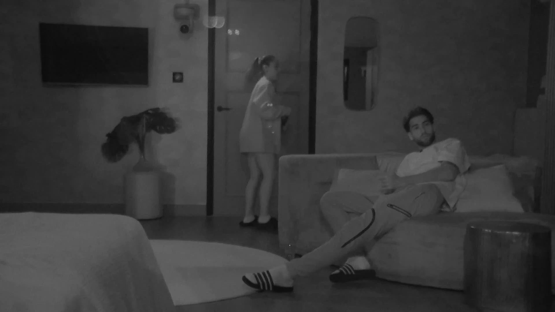 Ricky snapt niet waarom hij is aangesproken door Joshlyn