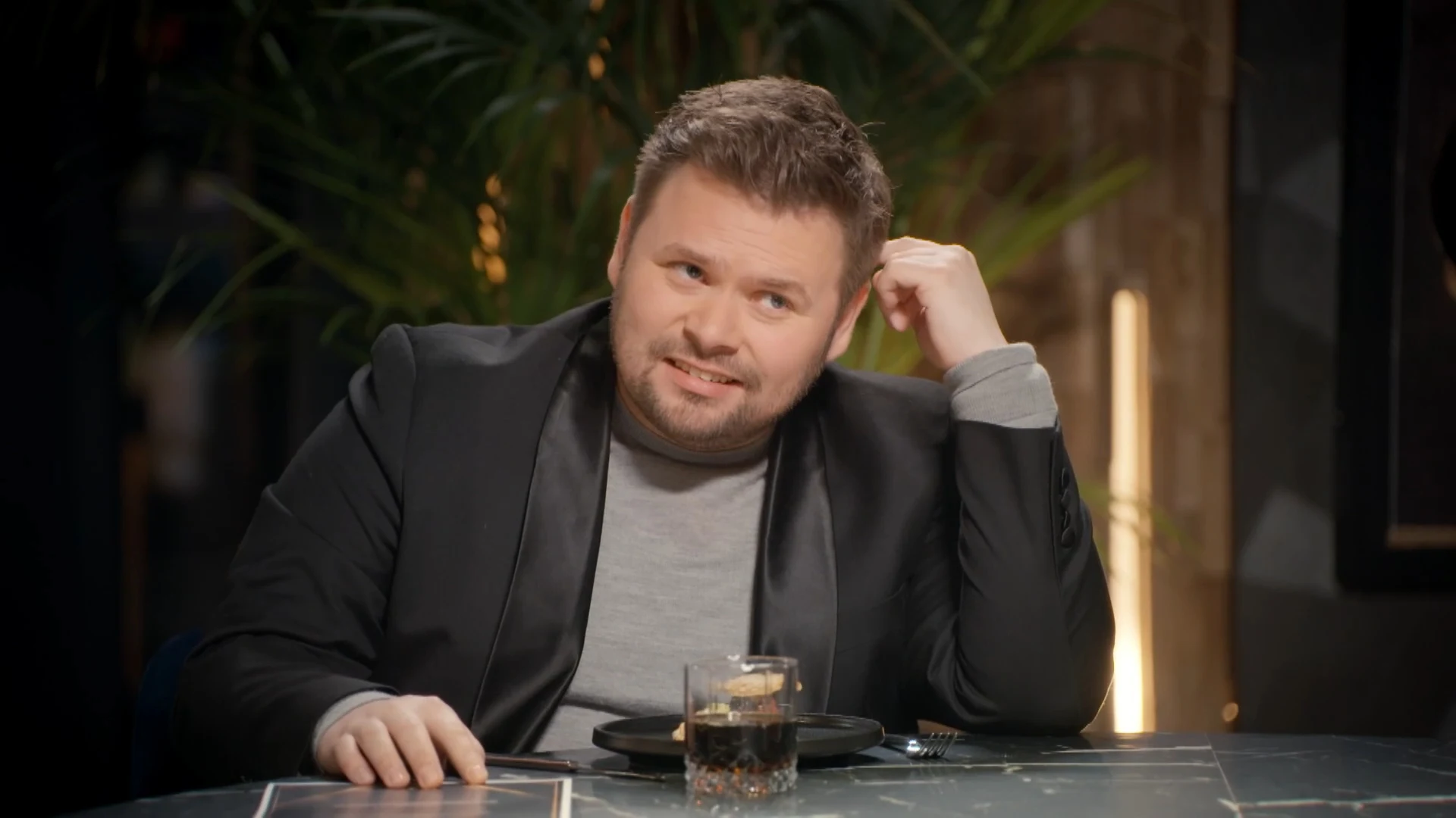 Heeft Thomas ooit op jonge leeftijd een striptease gezien?