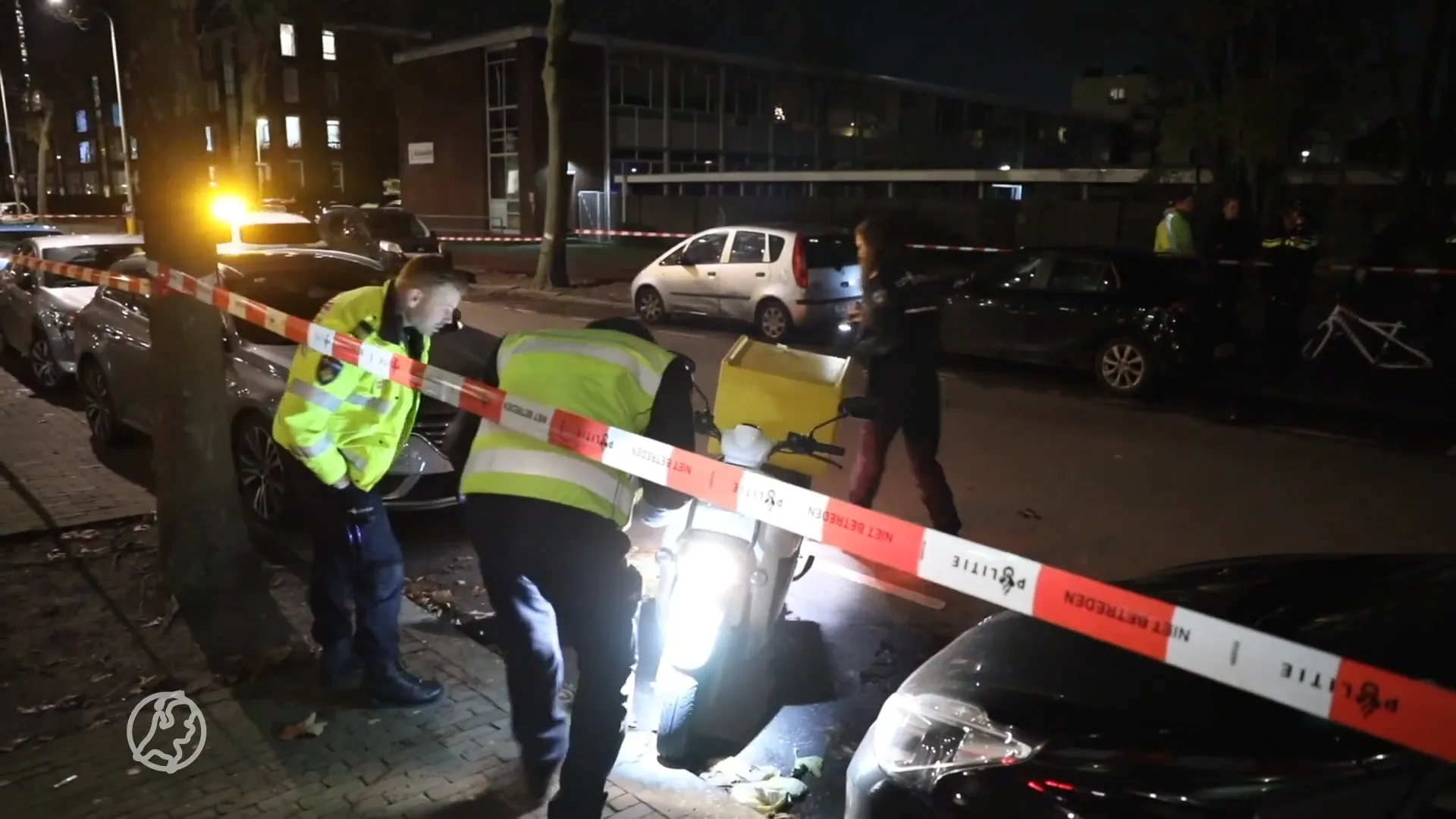 Jong kindje aangereden door bezorgscooter in Den Haag