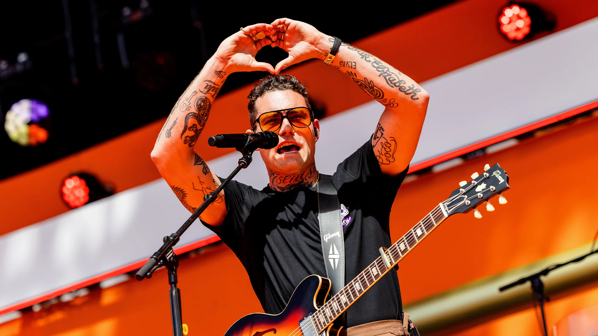 Heel Breda zingt mee met Douwe Bob | 538 Koningsdag 2026