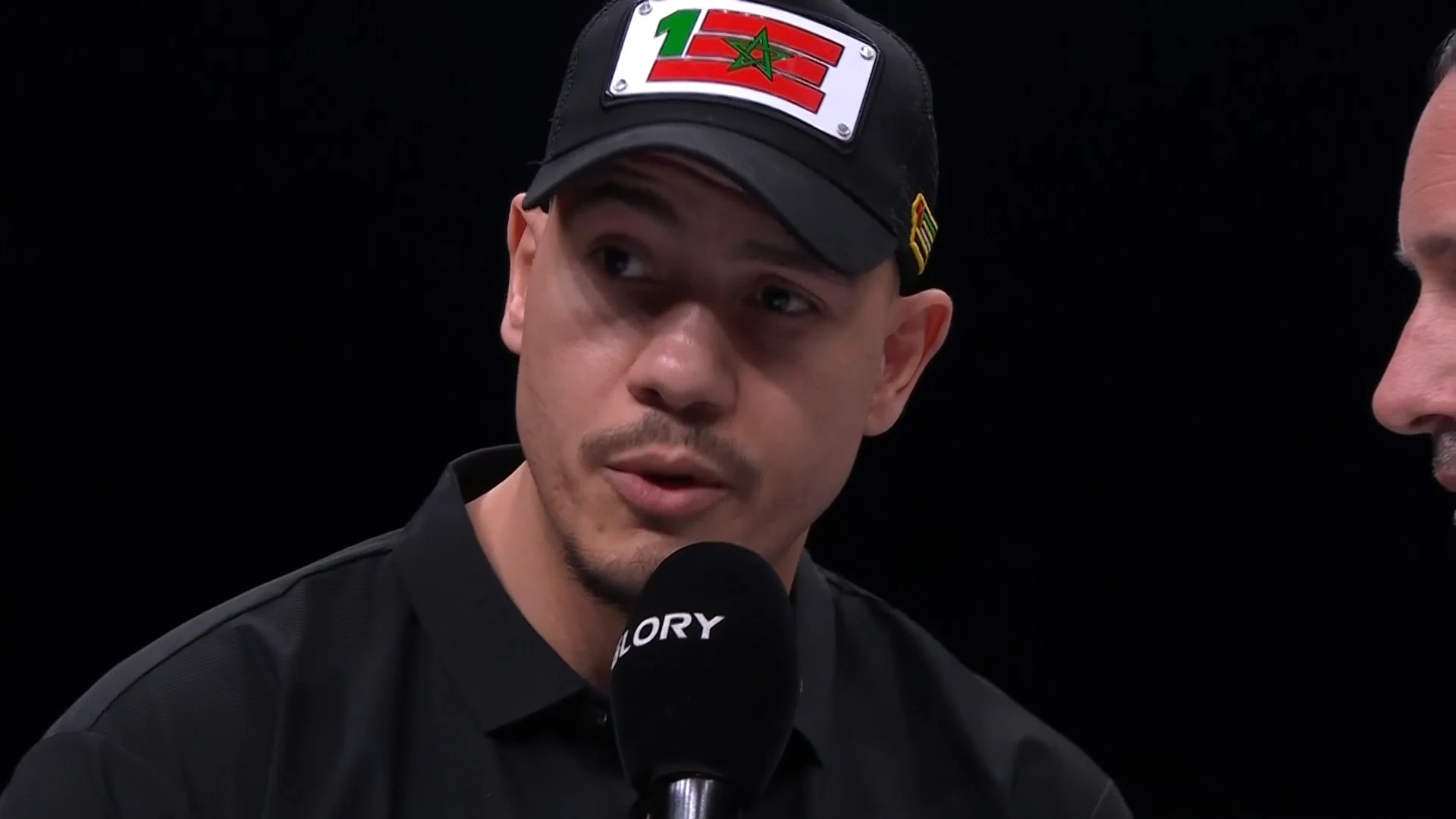 Plazibat vs Bouzid face-off: “Je gaat oorlog zien” | GLORY 107