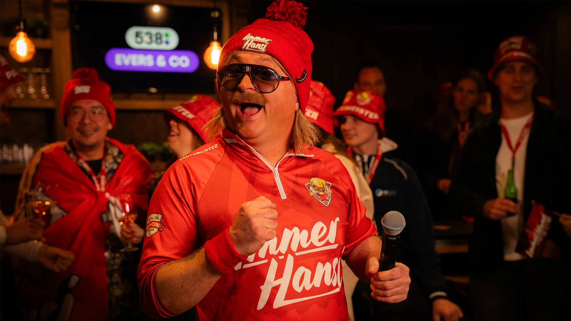 Immer Hansi - Niet Van Hier bij Evers & co.