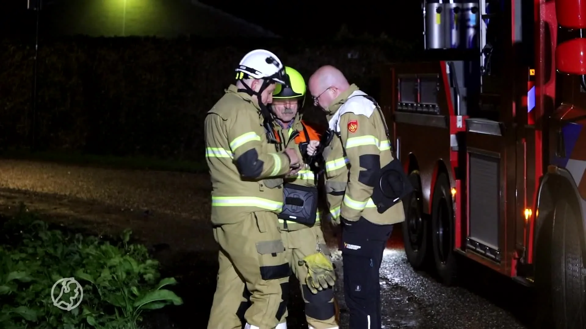 Duizenden biggen omgekomen bij een grote stalbrand in Boekel